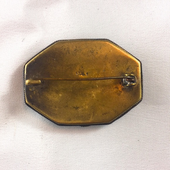 Vintage Italian Shell Inlay Floral Brooch - Picture 2 of 4